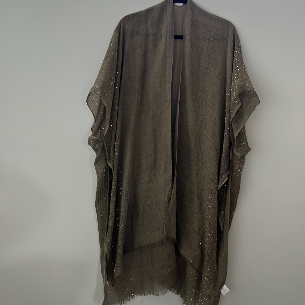 NEW! Kimono with Sequin Accents. Dark Tan. Size OS